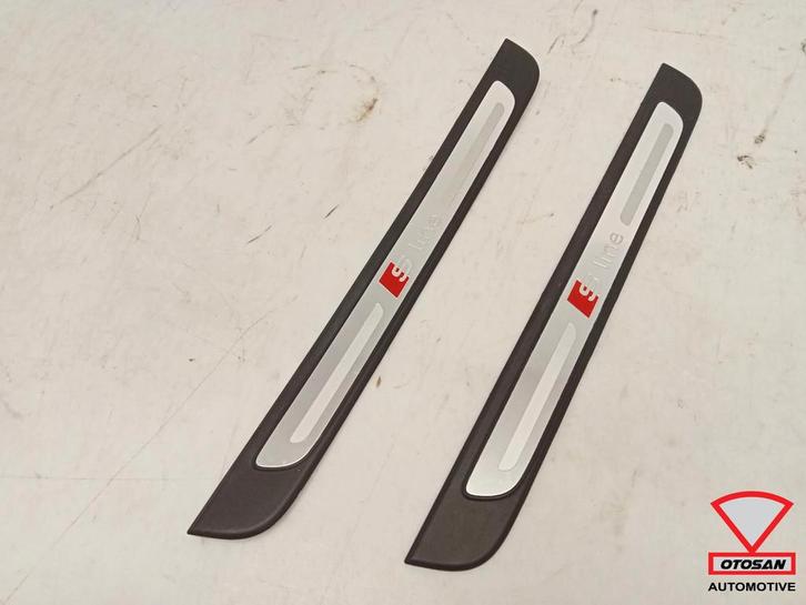 Audi A1 8X Sportback Instaplijst Set S-Line L+R Origineel!, Auto-onderdelen, Carrosserie en Plaatwerk, Gebruikt, Audi, Ophalen