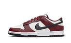 Nike Dunk Low Dark Team Red Black - maat 42 (Sneakers), Verzenden, Nieuw, ["Nike","Nike Dunk"], Sneakers of Gympen