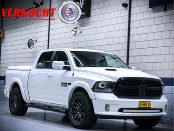 Dodge Ram 1500 Sport Night | 5.7L HEMI V8 4x4 Crew Cab beschikbaar voor biedingen