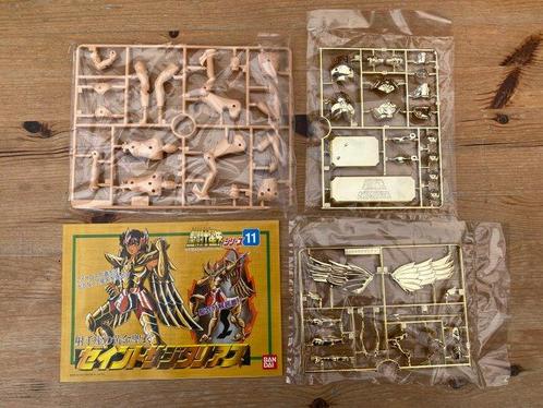 Bandai - Bouwpakket (9) Vintage - 9x Saint Seiya Gold Cloth, Antiek en Kunst, Antiek | Overige Antiek