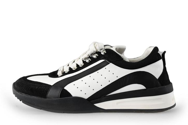 Dsquared2 Sneakers in maat 44 Zwart | 15% korting, Kleding | Heren, Schoenen, Zwart, Zo goed als nieuw, Sneakers of Gympen, Verzenden