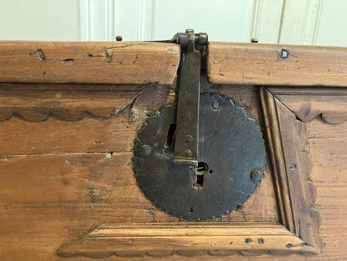 Kist - Hout, Antiek en Kunst, Antiek | Overige Antiek