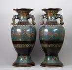 Paar cloisonné vazen brons Japan Meiji periode (1868-1915), Antiek en Kunst