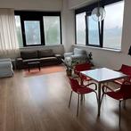 Studio met Hoogslaper aan de Bloys van Treslongstraat gevond, Direct bij eigenaar, Amsterdam, Amsterdam, Studio