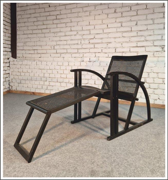 Triconfort France - Pascal Mourgue - Lounge stoel - Arc, Huis en Inrichting, Overige Huis en Inrichting