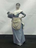 Nao by Lladró - sculptuur, Aguadora Balear - 30 cm -, Antiek en Kunst