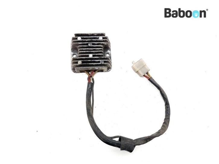 Spanningsregelaar Suzuki GN 125 1982-1983 (GN125), Motoren, Onderdelen | Suzuki, Gebruikt, Verzenden