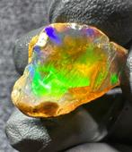 23ct Kristal Opaal Ruw- 4.6 g, Verzamelen, Mineralen en Fossielen
