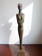Beeldje - Cycladic female idol - statue from Keros island -, Antiek en Kunst