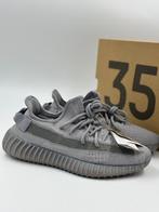 Yeezy X Adidas - 500 - Sneakers - Maat: EU 40.5 - Nieuw met, Nieuw