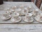 Paragon - Kop en schotel (10) - Victoriana Rose - Been,, Antiek en Kunst, Antiek | Meubels | Tafels