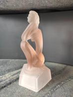 Rudolfova Hut - Jitka Forejtova - sculptuur, Die Denkerin -