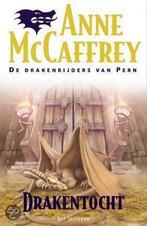 Drakentocht / De drakenrijders van Pern 9789027468383, Verzenden, Gelezen, A. MacCaffrey