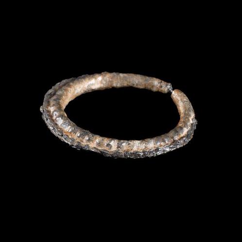 Viking periode Bronzen ring (Zonder Minimumprijs), Antiek en Kunst, Antiek | Overige Antiek