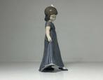 Royal Copenhagen - Beeldje - Girl in Blue Dress #2444 -