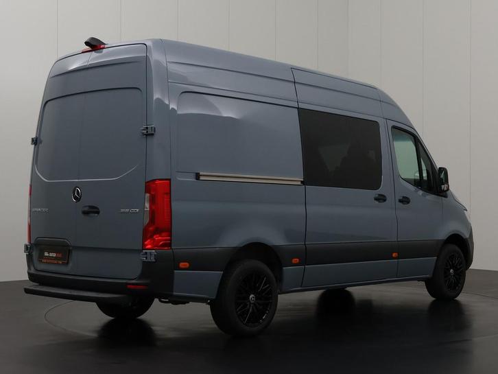 Mercedes Sprinter Dubbel cabine L2 H2 2020 Diesel, Auto's, Mercedes-Benz, Dealer onderhouden, Te koop, Zwart, Handgeschakeld, Financial lease