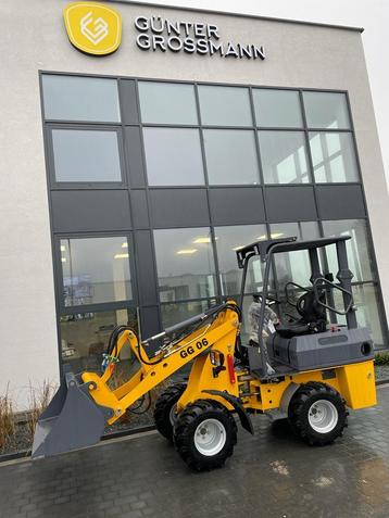COMPACTE LOADER miniloader mini shovel perkinson kniklader beschikbaar voor biedingen