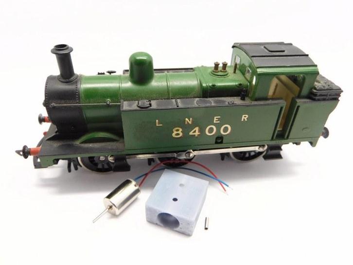 micromotor 0T008 motor ombouwset voor Hornby 0-4-0T Pug,, Hobby en Vrije tijd, Modeltreinen | Overige schalen, Gelijkstroom, Overige typen