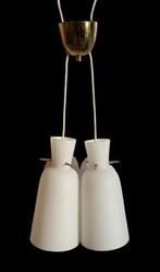 Plafondlamp - Opaline glas - Hanglampen met messing spikes