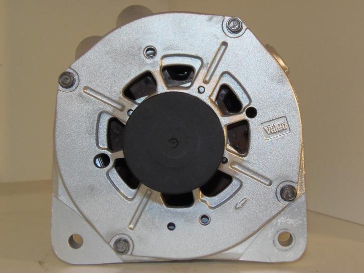 Dynamo 155A Renault Espace watergekoeld, Auto-onderdelen, Motor en Toebehoren, Verzenden