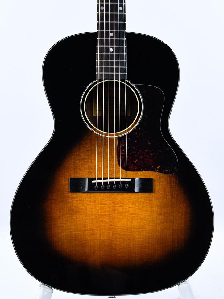 Eastman E1 OOSS Deluxe Sunburst (Akoestische Gitaren), Muziek en Instrumenten, Snaarinstrumenten | Gitaren | Akoestisch, Western- of Steelstringgitaar