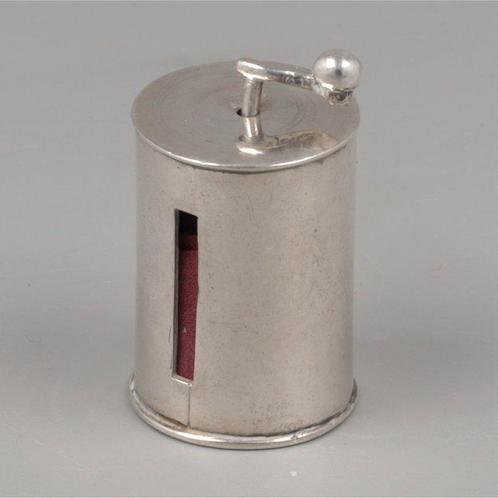 19e eeuw - Naaldenkokers, centimeter, naald, schede en, Antiek en Kunst, Antiek | Goud en Zilver