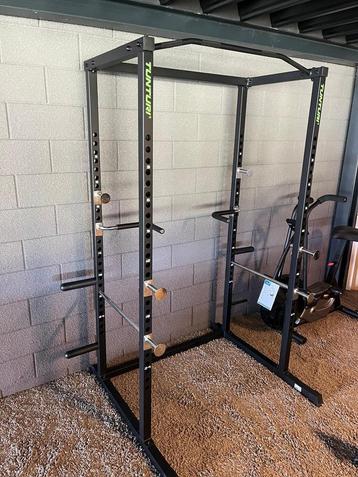 Tunturi WT60 CrossFit Rack beschikbaar voor biedingen