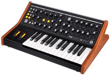 Moog Subsequent 25 – kort gebruikt