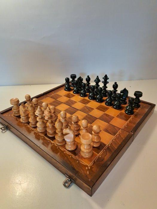 Schaakspel - Verzwaarde schaakset en backgammon, Antiek en Kunst, Curiosa en Brocante