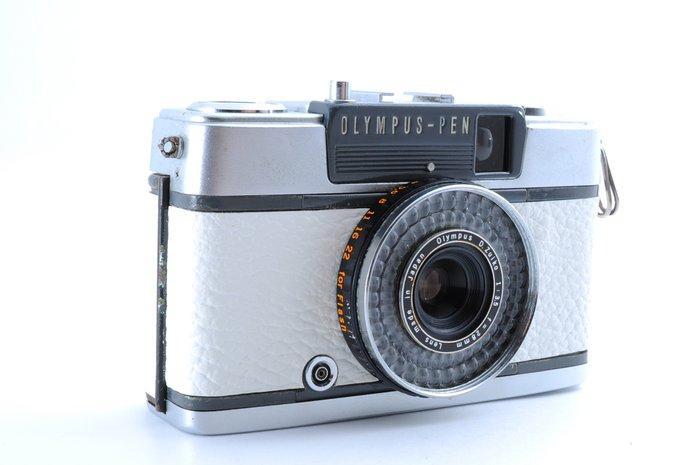Olympus Pen EE-2 met D. Zuiko 3,5/28mm - recovered in white, Audio, Tv en Foto, Fotocamera's Analoog