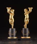 A pair of Louis XVI style candelabra - Kandelaber Neoclassic, Antiek en Kunst, Antiek | Meubels | Stoelen en Banken
