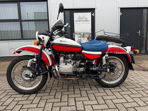 URAL EN DNEPR MOTOREN MET ZIJSPAN, Motoren, Motoren | Zijspanmotoren