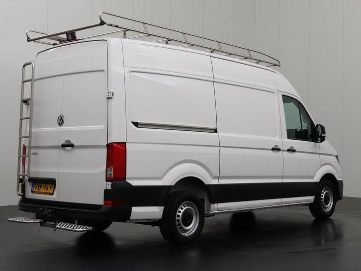 Volkswagen Crafter Bestelbus L3 H3 2023 Diesel, Auto's, Volkswagen, Dealer onderhouden, Te koop, Zwart, Handgeschakeld, Financial lease