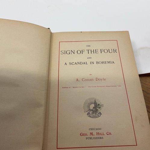Sir Arthur Conan Doyle - The Sign of Four and A Scandal in, Antiek en Kunst, Antiek | Boeken en Bijbels