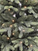 XMS-Trees Kunstkerstboom Whistler H240xØ167cm inclusief LED, Diversen, Kerst, Ophalen of Verzenden, Nieuw