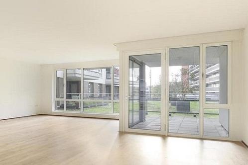 Appartement Piusplein in Tilburg, Huizen en Kamers, Huizen te huur, Via bemiddelaar, Noord-Brabant, Appartement