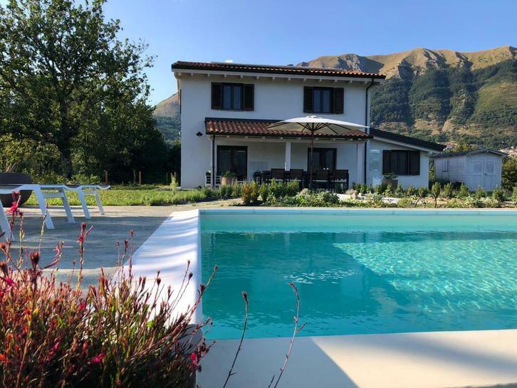 Villa 6 pers. + zwembad te huur Toscane Lucca Florence Pisa, Vakantie, Vakantiehuizen | Italië, Landelijk, Toscane, In bergen of heuvels