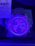 Swatch - MoonSwatch. Mission to the Super Blue Moonphase. -, Sieraden, Tassen en Uiterlijk, Horloges | Heren, Nieuw
