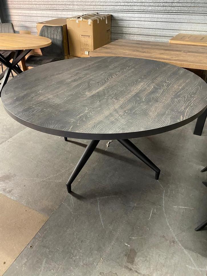 Myro eettafel, kleur onyx, Huis en Inrichting, Tafels | Eettafels, Nieuw, Metaal, Overige materialen