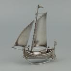 J. Niekerk - Zeilboot *NO RESERVE* - Groot model - Miniatuur