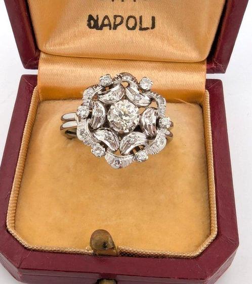 Ring - 18 karaat Witgoud - 0.60ct. tw. Diamant (Natuurlijk), Sieraden, Tassen en Uiterlijk, Ringen