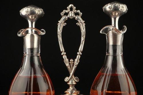 Olie-en-azijnstelletje (zonder een kruidenpotje) - .950, Antiek en Kunst, Antiek | Goud en Zilver