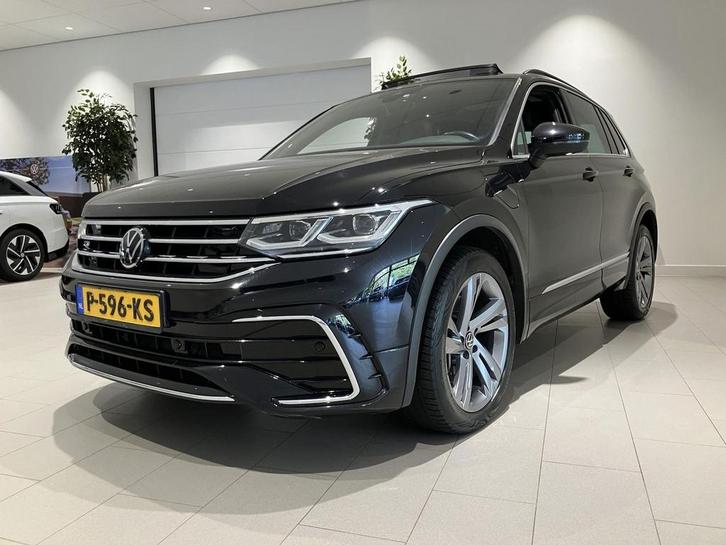 Zakelijke Lease |  Volkswagen Tiguan 1.4 TSI eHybrid R-Line, Auto's, Volkswagen, Onderhoudsboekje, Lease, Grijs, Automaat, SUV of Terreinwagen