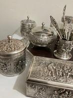 Vintage Verzilverde Douwe Egberts set o.a. Theebussen,