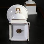 Stel van 2 grote deksel coupes wit porselein met goud Rosen, Ophalen of Verzenden