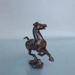 Beeldje - Dynamic Horse - Brons