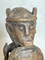 houten krijgersfiguur - Moluks - Indonesië (Zonder, Antiek en Kunst, Kunst | Niet-Westerse kunst