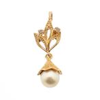 Gouden fantasie hanger gezet met een parel en zirconia, Sieraden, Tassen en Uiterlijk, Ophalen of Verzenden, Gebruikt, Goud, Overige merken