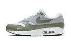 Air Max 1 Spiral Sage - maat 44.5 (Sneakers, Schoenen), Verzenden, Nieuw, Sneakers of Gympen