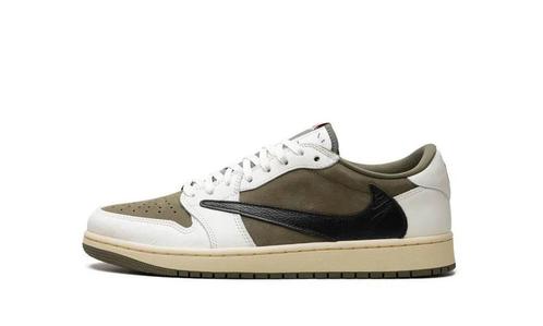 Air Jordan 1 Retro Low OG SP Travis - Maat 43 EU, Kleding | Heren, Schoenen, Ophalen of Verzenden